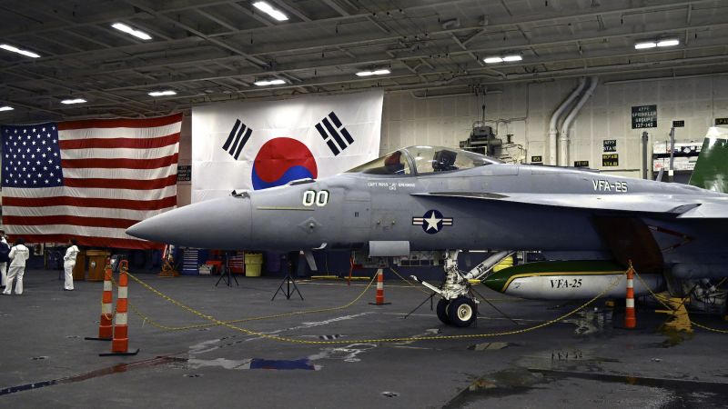 us-aircraft-carrier-arrives-in-south-korea-as-russia-north-korea-defense-pact-deepens-regional-fears