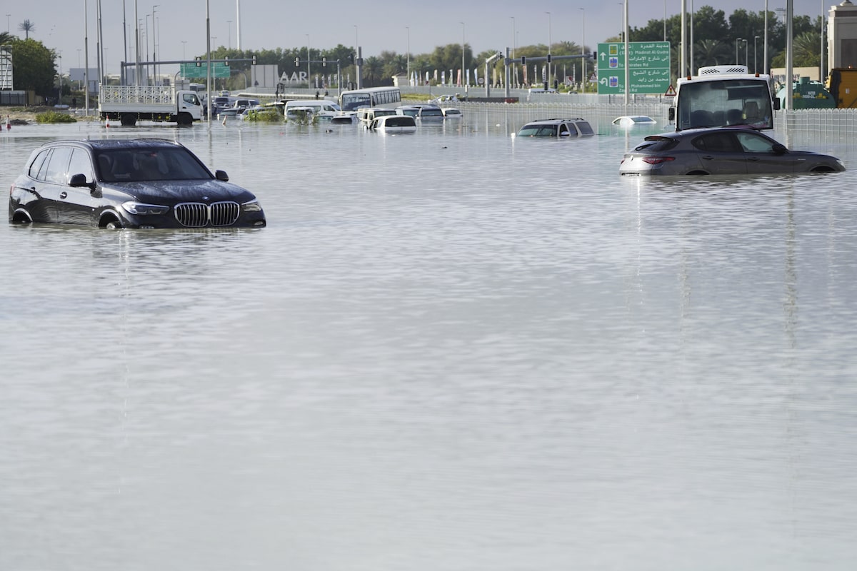 floods-and-climate-change-blamed-for-surge-in-dengue-in-the-emirates-as-who-warns-of-global-spike