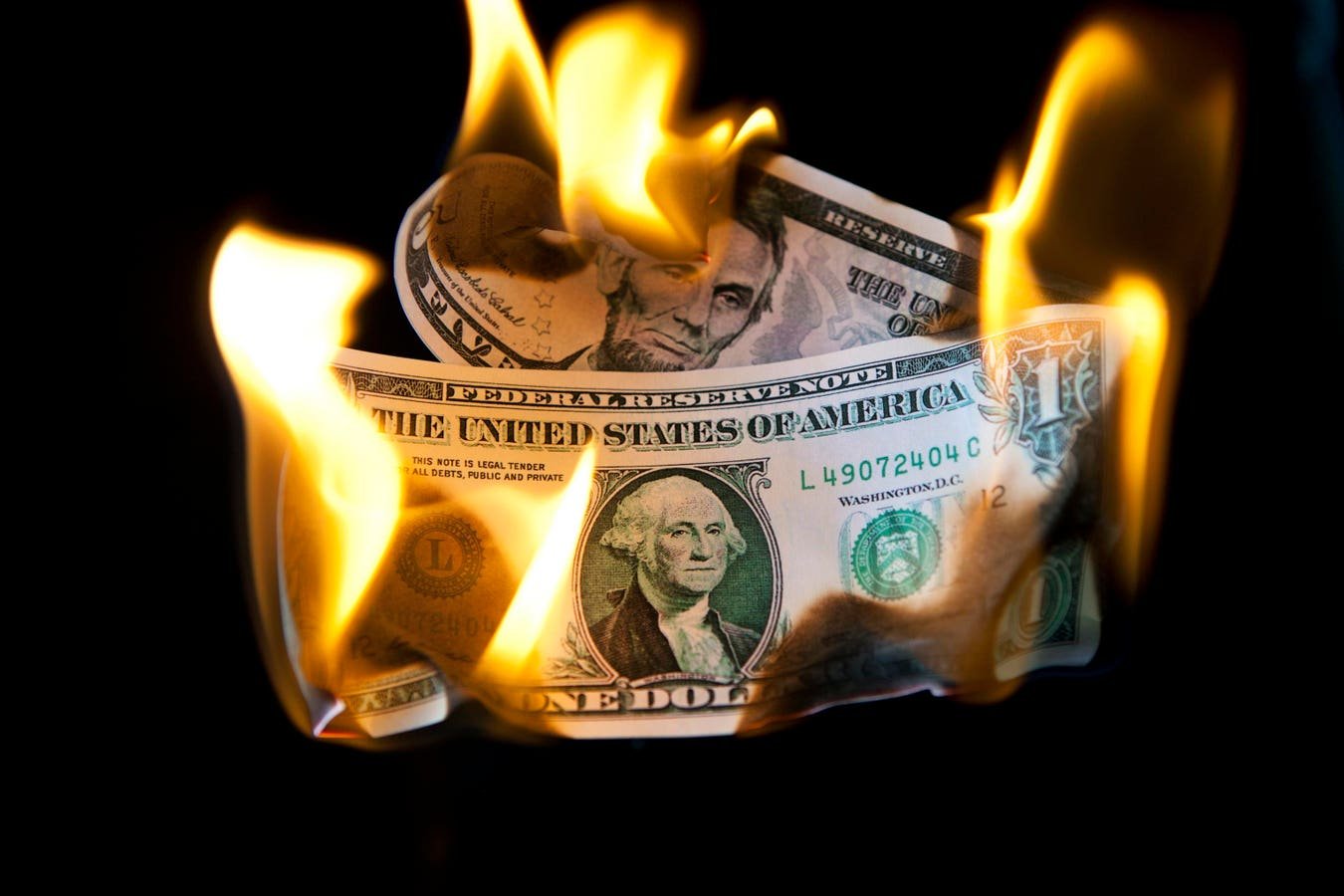 america’s-currency-crisis:-declining-global-confidence-in-the-dollar