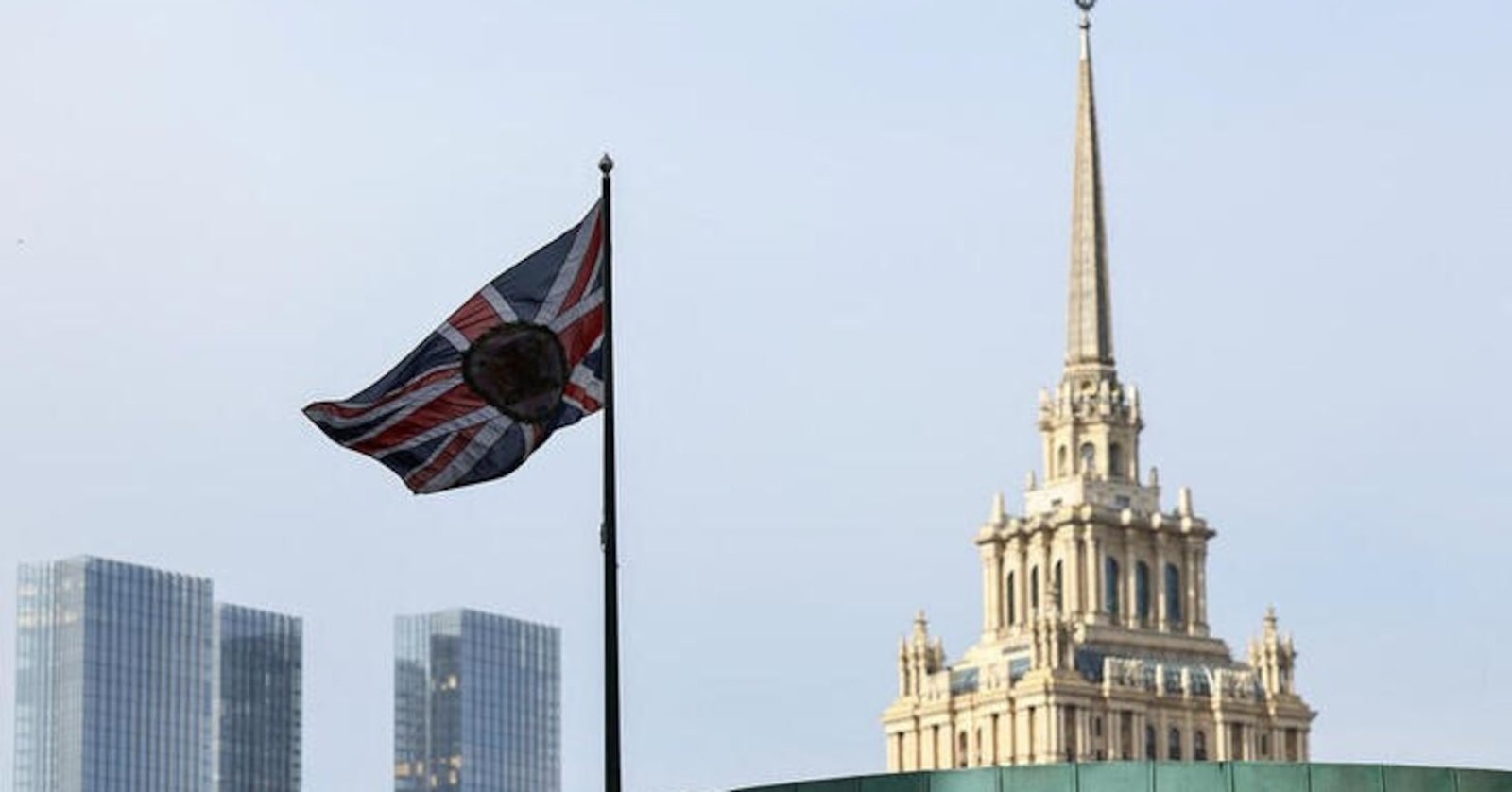 russia-expels-six-uk-diplomats-as-tensions-rise-over-ukraine-missiles