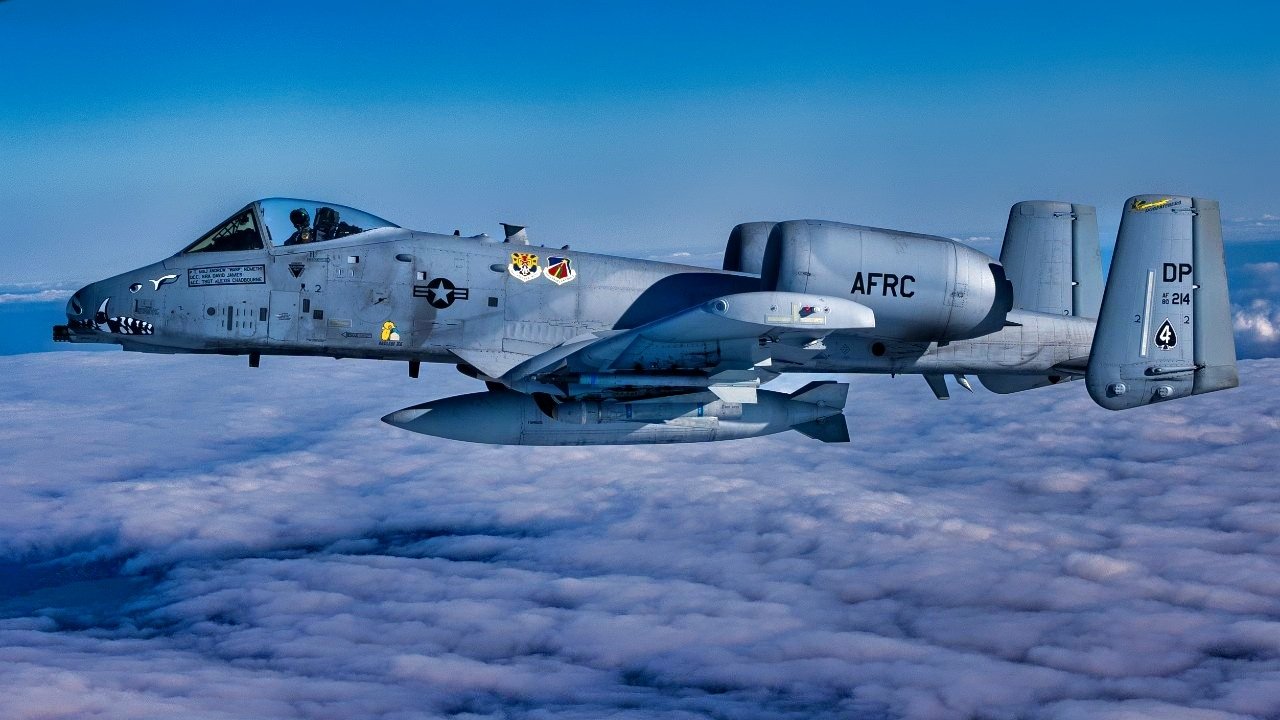 ‘warthog’-problems:-is-the-air-force-trying-to-kill-the-a-10-thunderbolt-ii?