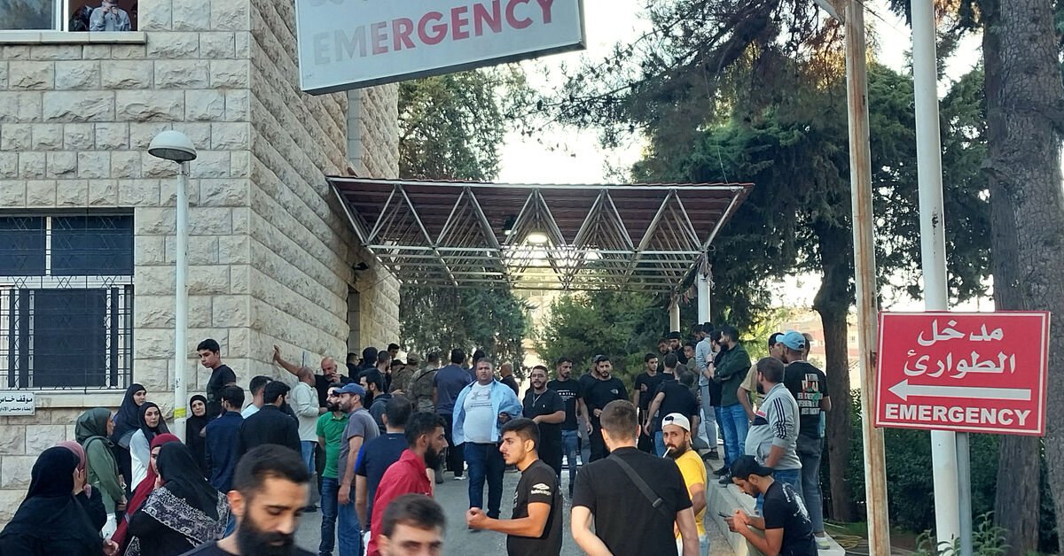 at-least-14-killed,-450-injured-as-second-wave-of-blasts-targets-hezbollah-devices-in-lebanon