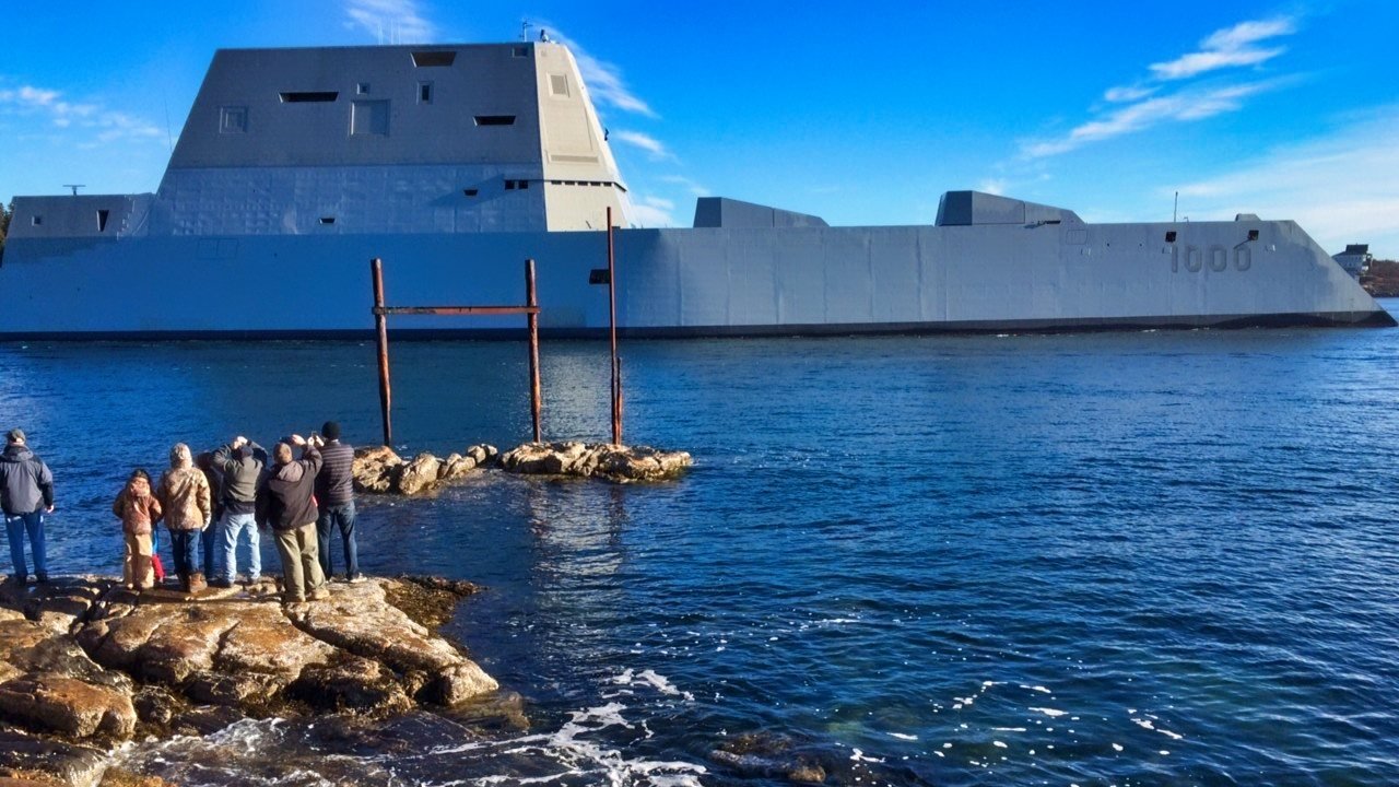 zumwalt-class-destroyer-failure-can-be-summed-up-in-2-words