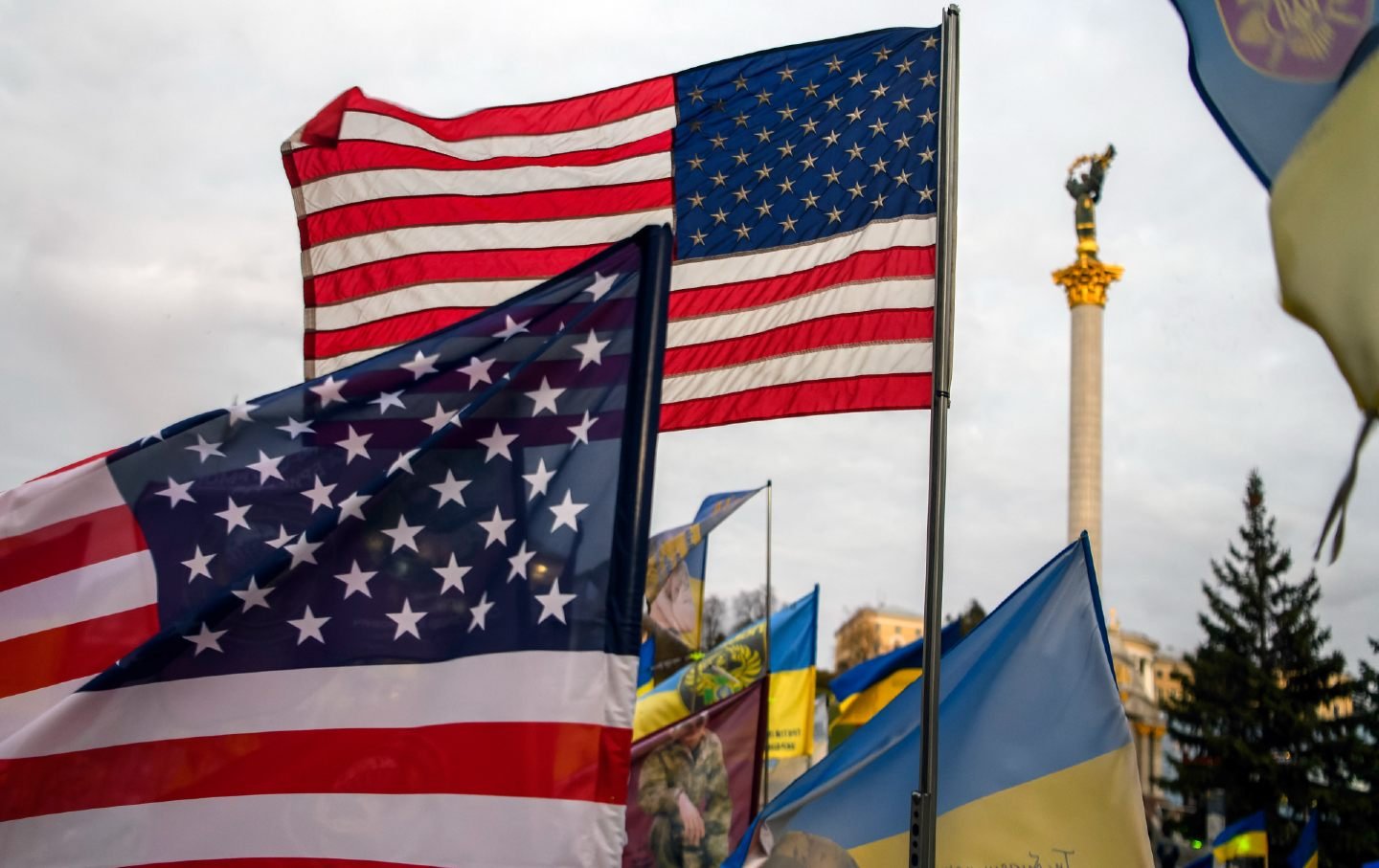 behind-closed-doors,-ukraine-anxiously-watched-the-us-election-unfold