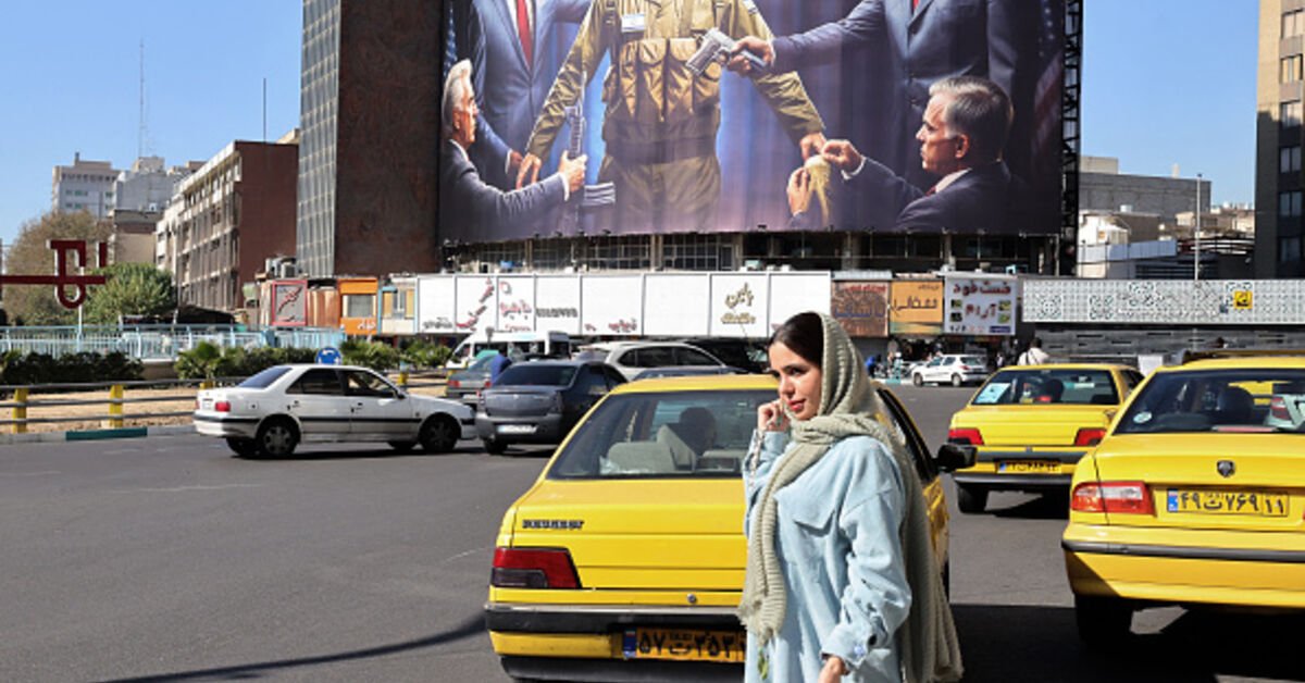 iran-arrests-7,-kills-4-over-alleged-israel-links-in-southeast