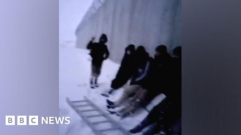 ‘we-are-dying-every-moment’-–-the-afghans-risking-their-lives-to-reach-uk