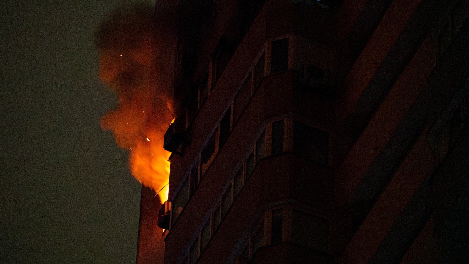 investigation-reveals-a-russian-factory’s-plan-to-mix-decoys-with-a-new-deadly-weapon-in-ukraine
