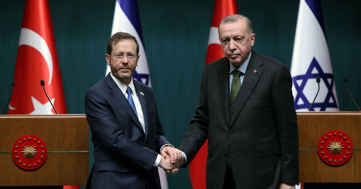 turkey-blocked-israeli-president-herzog’s-flight-to-cop29-in-azerbaijan,-officials-confirm