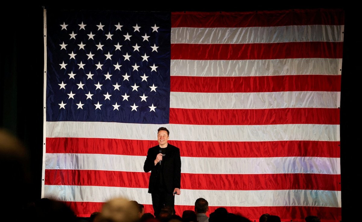 senators-demand-investigation-into-elon-musk’s-alleged-russian-involvement