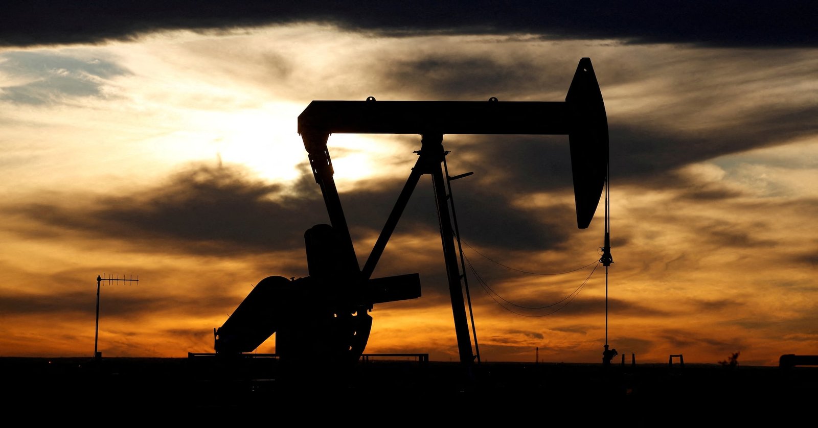 jp.-morgan-sees-brent-oil-price-averaging-$73-a-barrel-in-2025