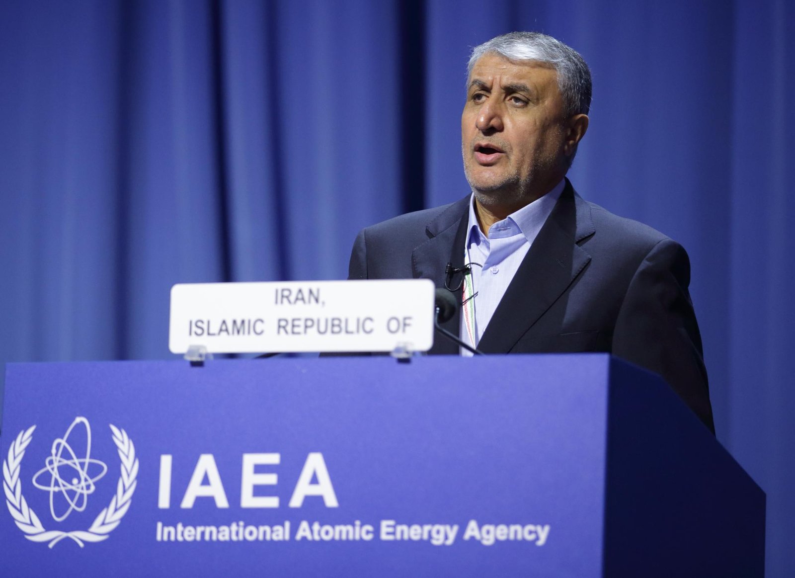 defiant-iran-announces-new-uranium-enrichment-centrifuges