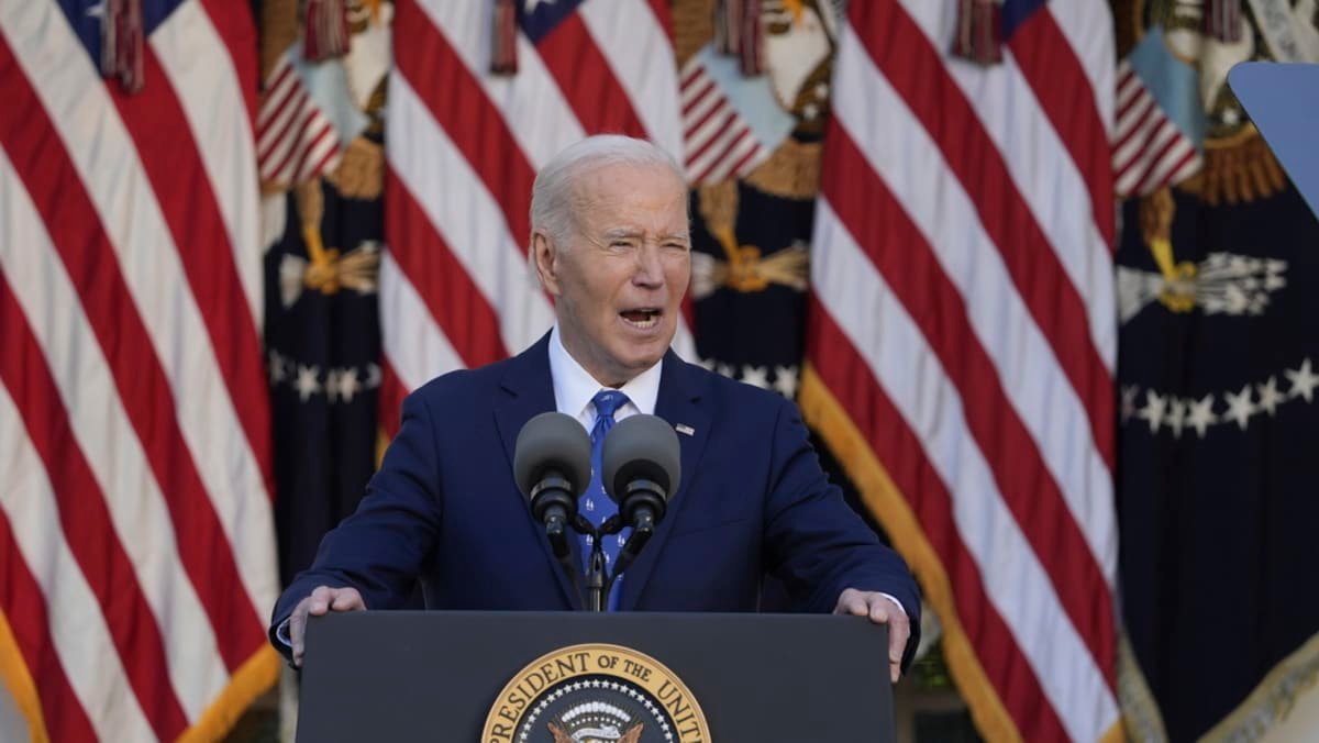 israel-hezbollah-ceasefire-will-take-effect-wednesday-morning:-biden