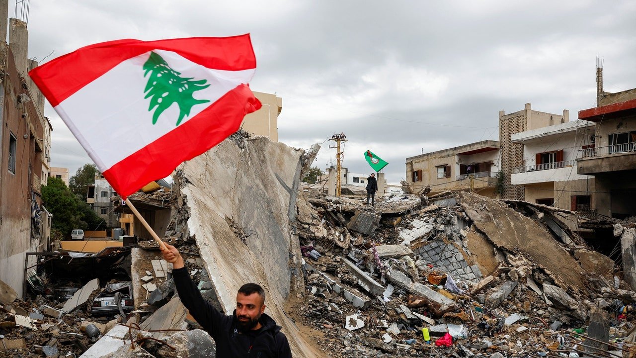 the-first-hours-of-an-uncertain-israel-hezbollah-ceasefire