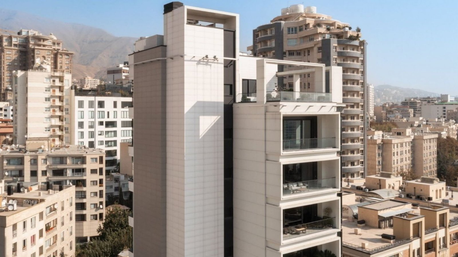 tehran’s-luxury-glass-apartments-reveal-a-changing-iran
