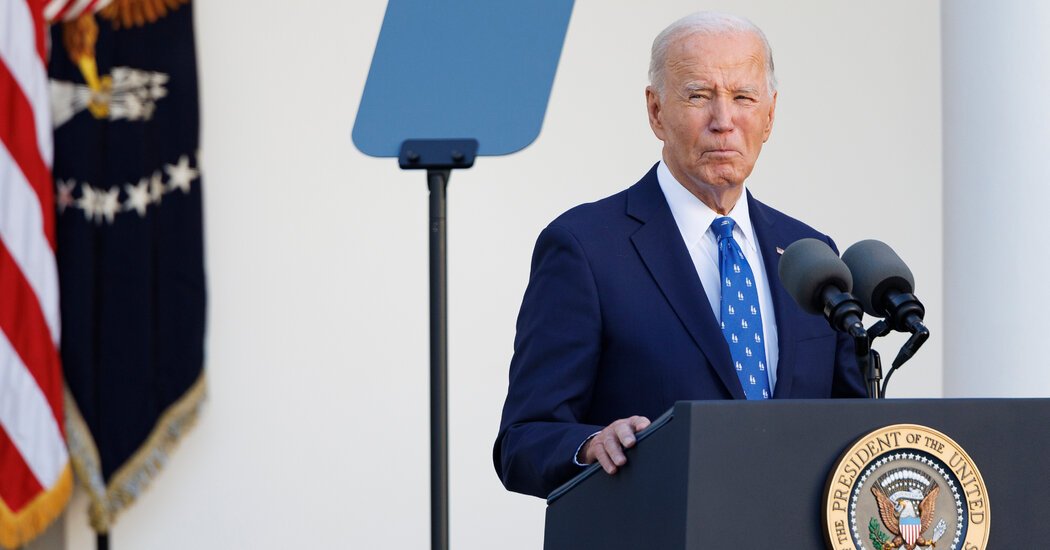 in-pardoning-his-son,-biden-echoes-some-of-trump’s-complaints