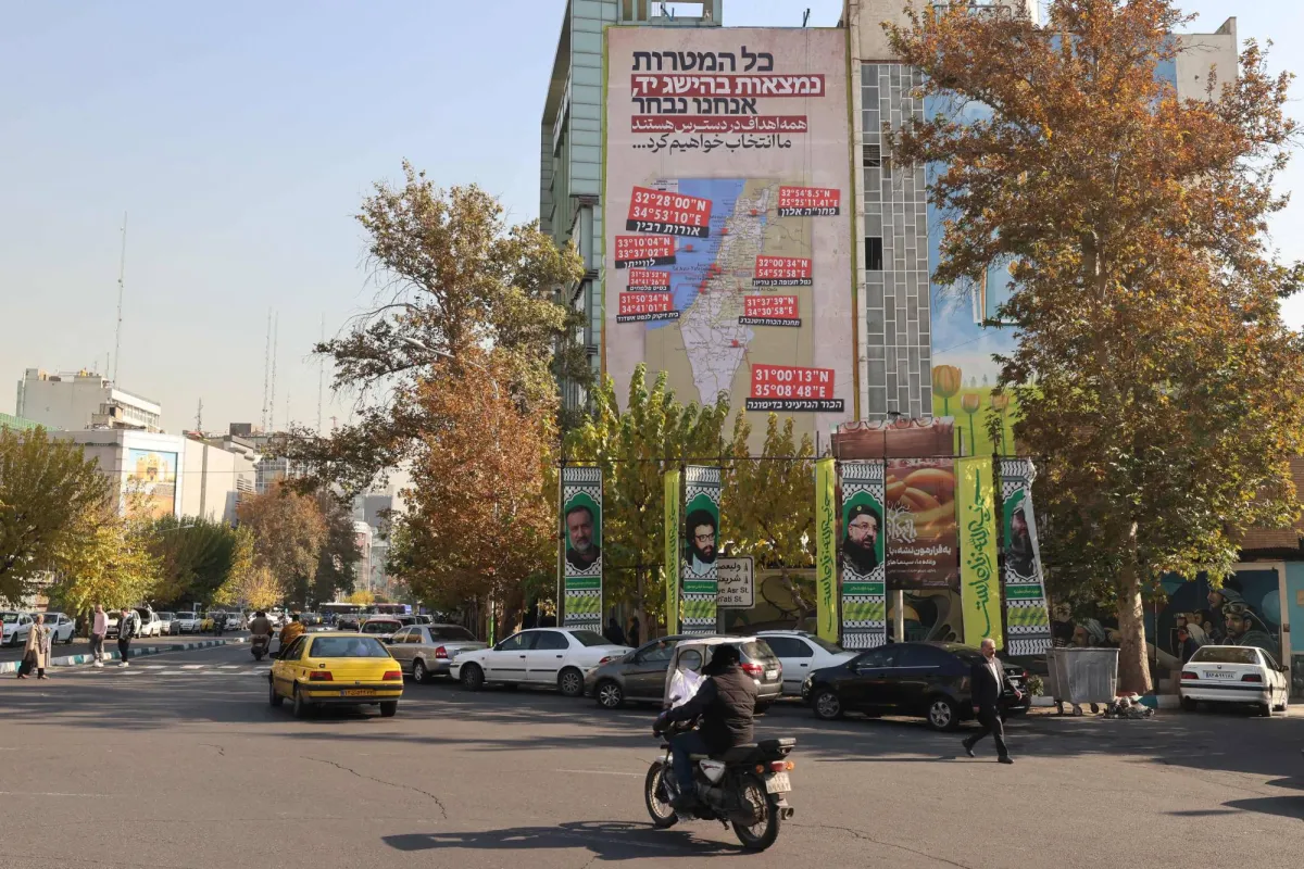 5.7-magnitude-quake-strikes-western-iran
