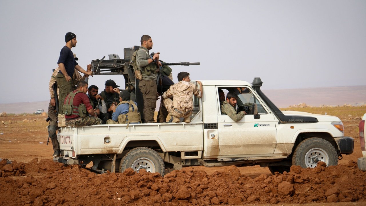 syrian-rebels-didn’t-just-capture-aleppo—they-took-abandoned-military-hardware