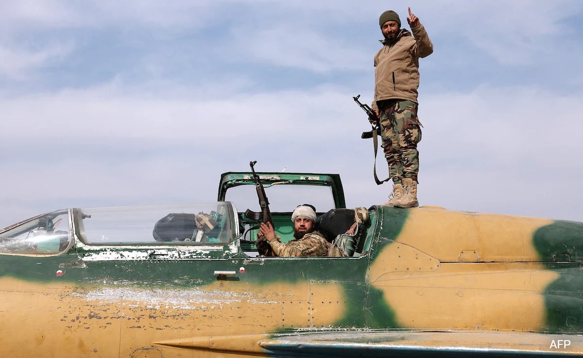 after-aleppo-and-hama,-syrian-rebels-capture-another-key-city