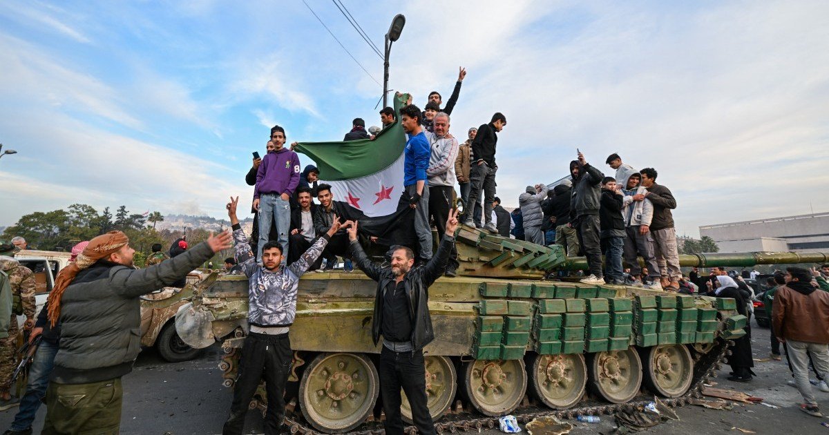 opposition-fighters-take-syria’s-capital-damascus