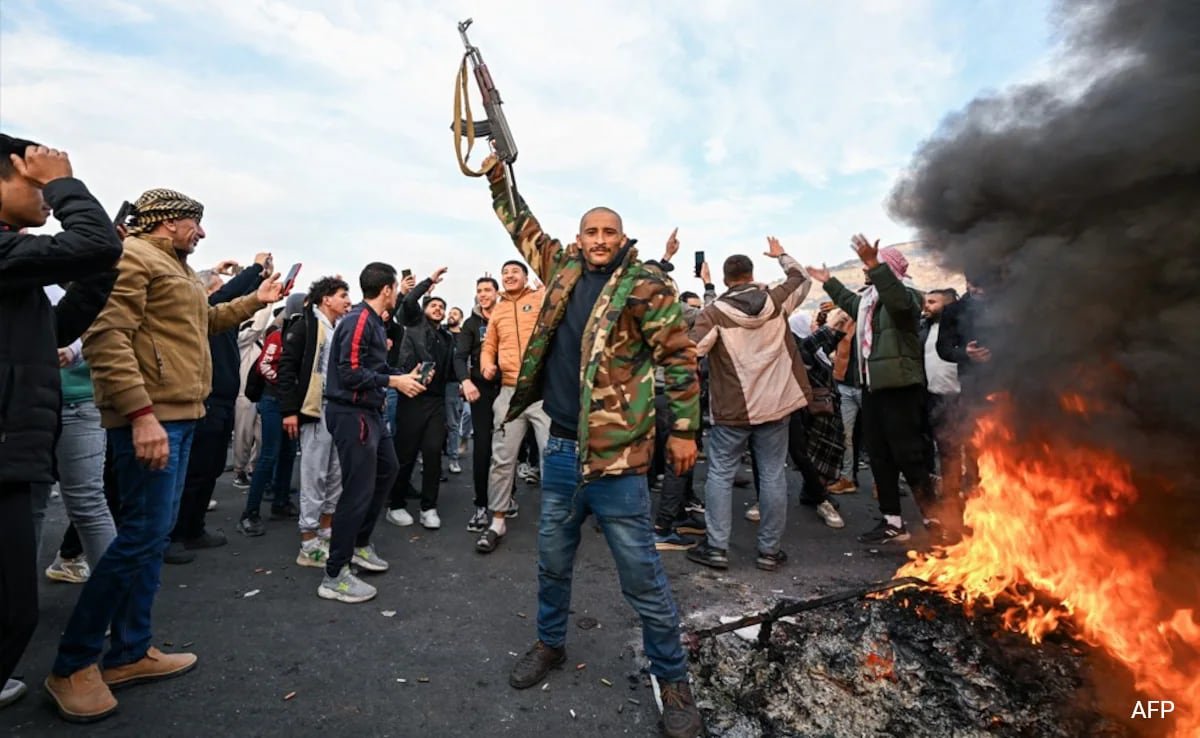 as-syrian-rebels-topple-assad-regime,-how-it-may-impact-russia-ukraine-war