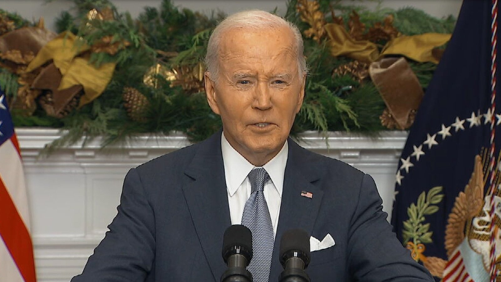 biden-says-fall-of-assad-regime-a-‘historic-opportunity’