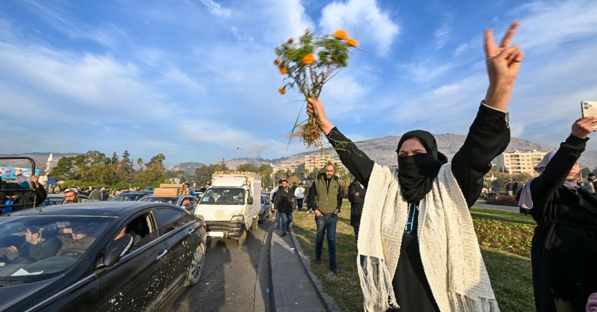 celebrations-across-syria-as-assad-flees