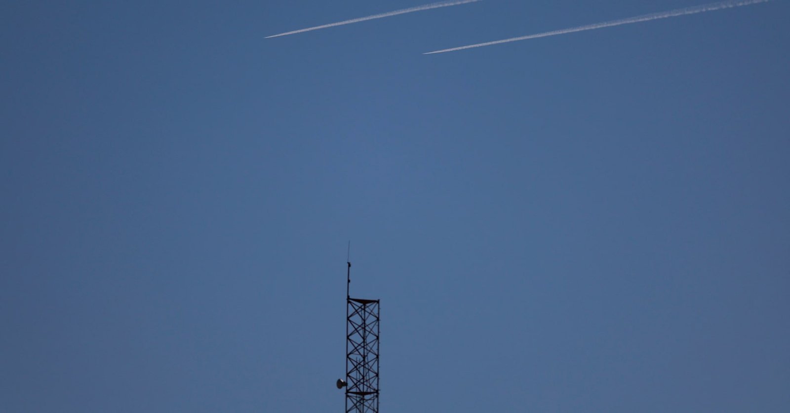israeli-strike-targets-air-defence-installation-near-syria’s-mediterranean-latakia-port