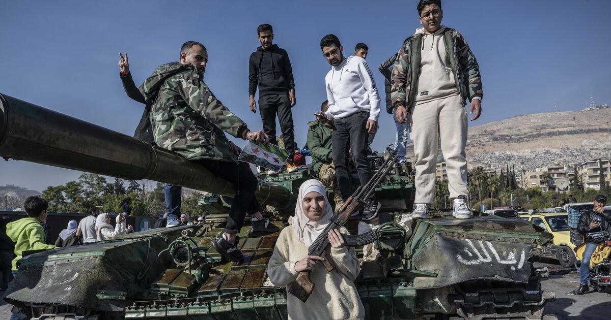 terror-red-alert-as-syria-chaos-sparks-fears-over-isis-resurgence-amid-power-vacuum