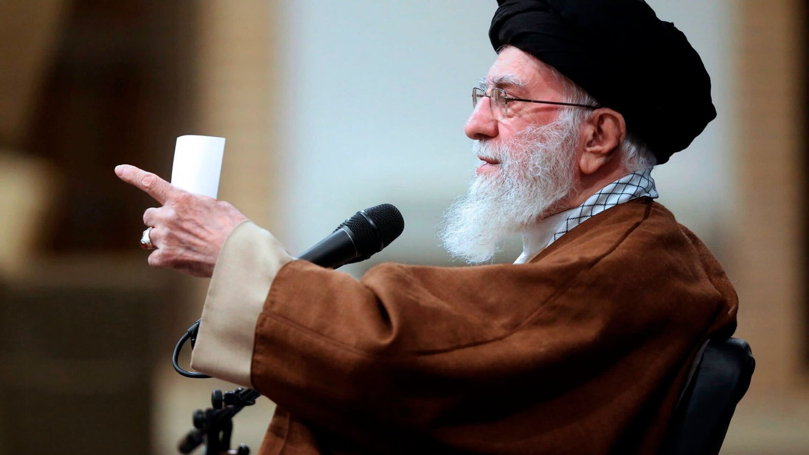 ayatollah-khamenei-defiant-even-as-iran-evacuates-thousands-from-syria
