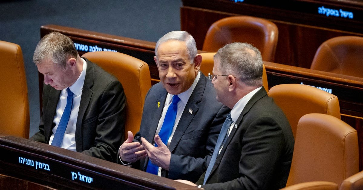 poll:-netanyahu’s-coalition-strengthens-with-likud-as-largest-party,-still-shy-of-majority
