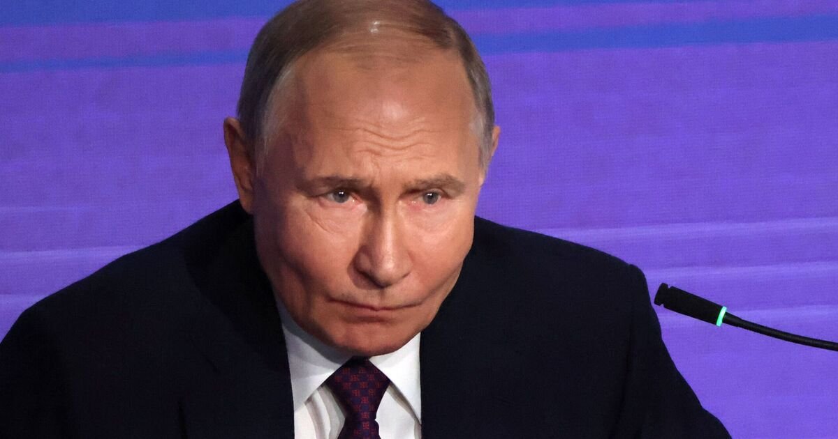 vladimir-putin-humiliated-as-mouthpiece-warns-russian-military-is-‘stranded’-in-syria