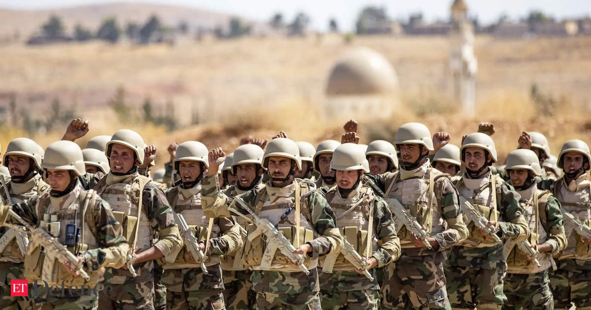 russia-pulling-back-but-not-out-of-syria,-sources-say