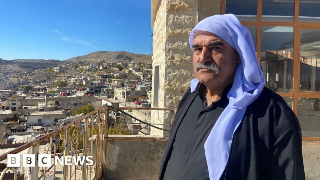 ‘we-just-need-peace’:-bbc-speaks-to-syrians-watching-israel’s-incursion