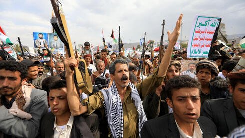 Israel weighs response to Yemen as escalating Houthi attacks test its patience