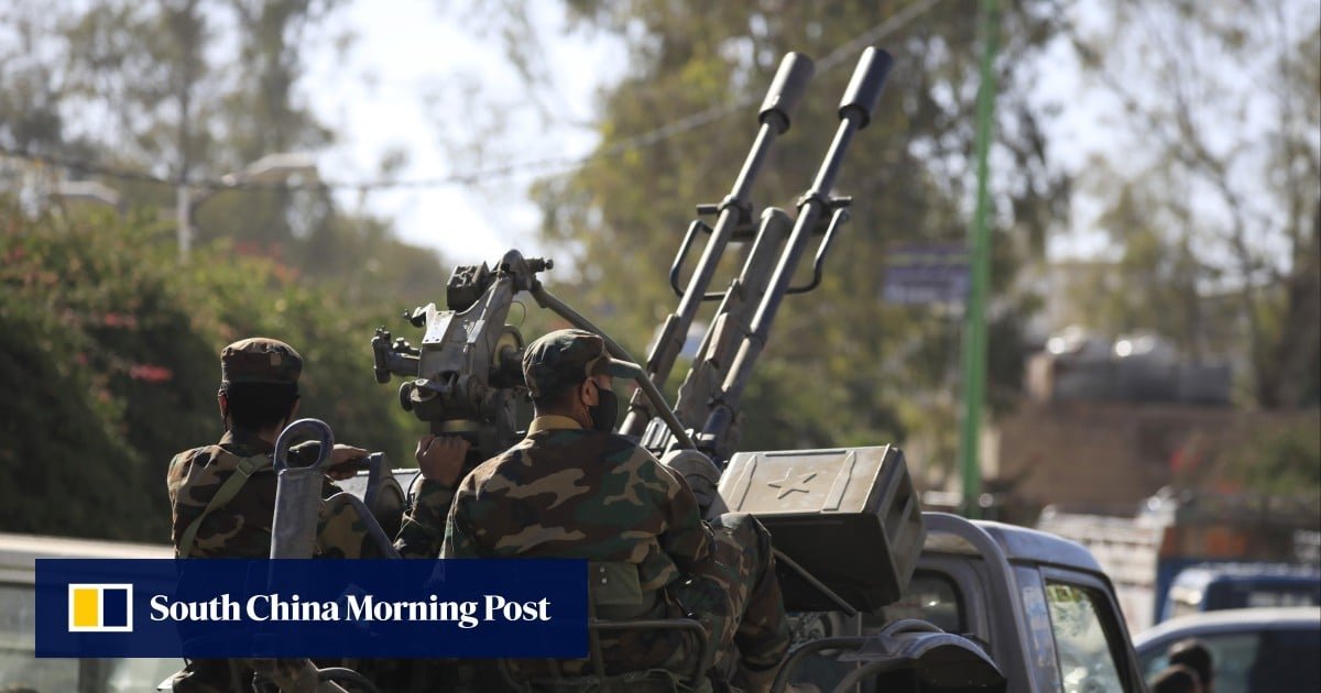 air-strikes-hit-yemen’s-capital-and-port-city-after-houthi-missile-attack-targets-israel