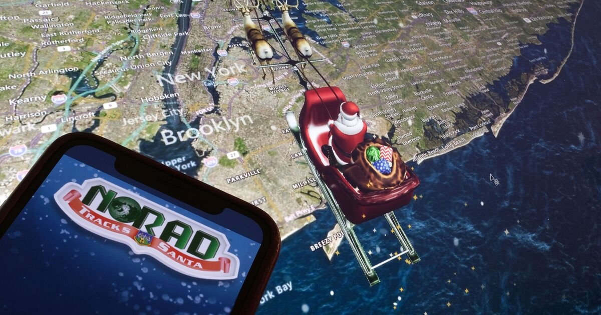 where-is-santa-now?-track-father-christmas-with-live-norad-map