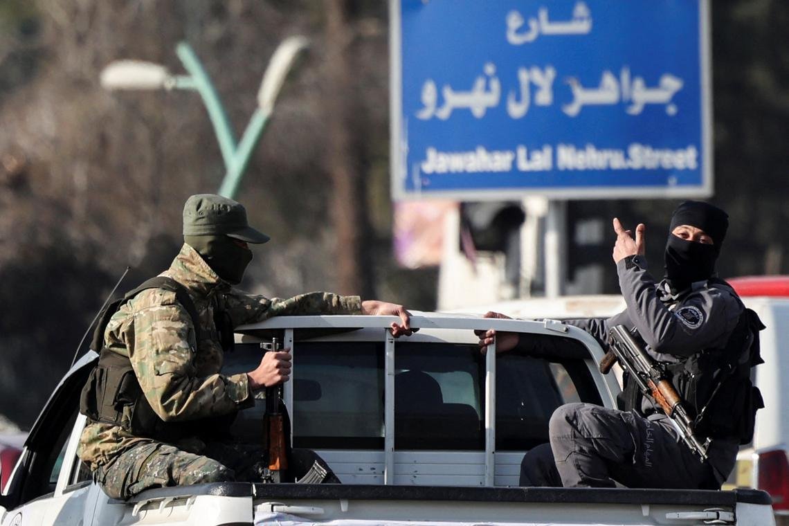syria’s-new-rulers-declare-crackdown-as-tensions-flare-in-coastal-area