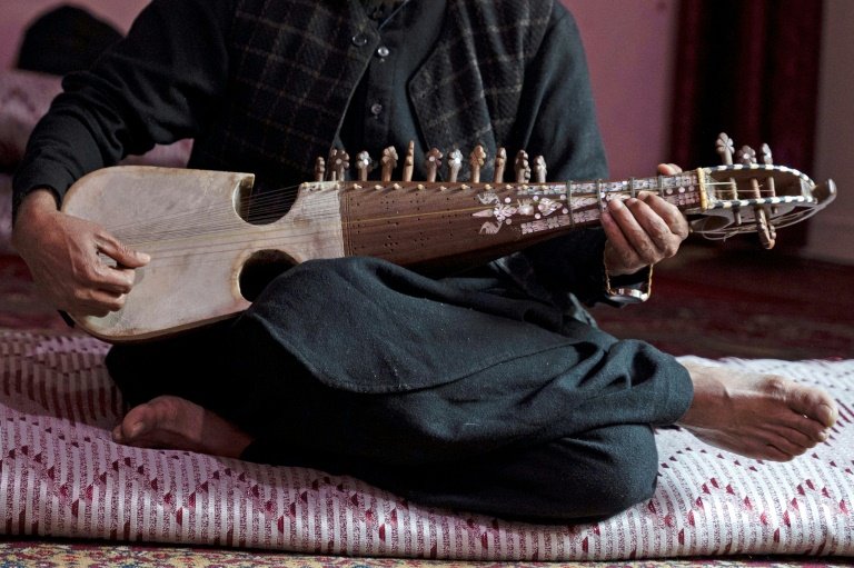unesco-listed-musical-instrument-stifled-in-afghanistan