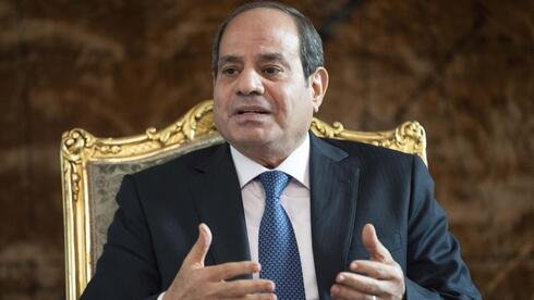 architectural-marvel-or-disastrous-boondoggle?-sisi’s-new-palace-divides-egyptians