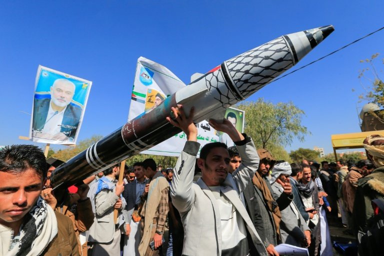 yemen’s-huthis-a-‘menace’-for-israel-despite-weakened-iran:-analysts