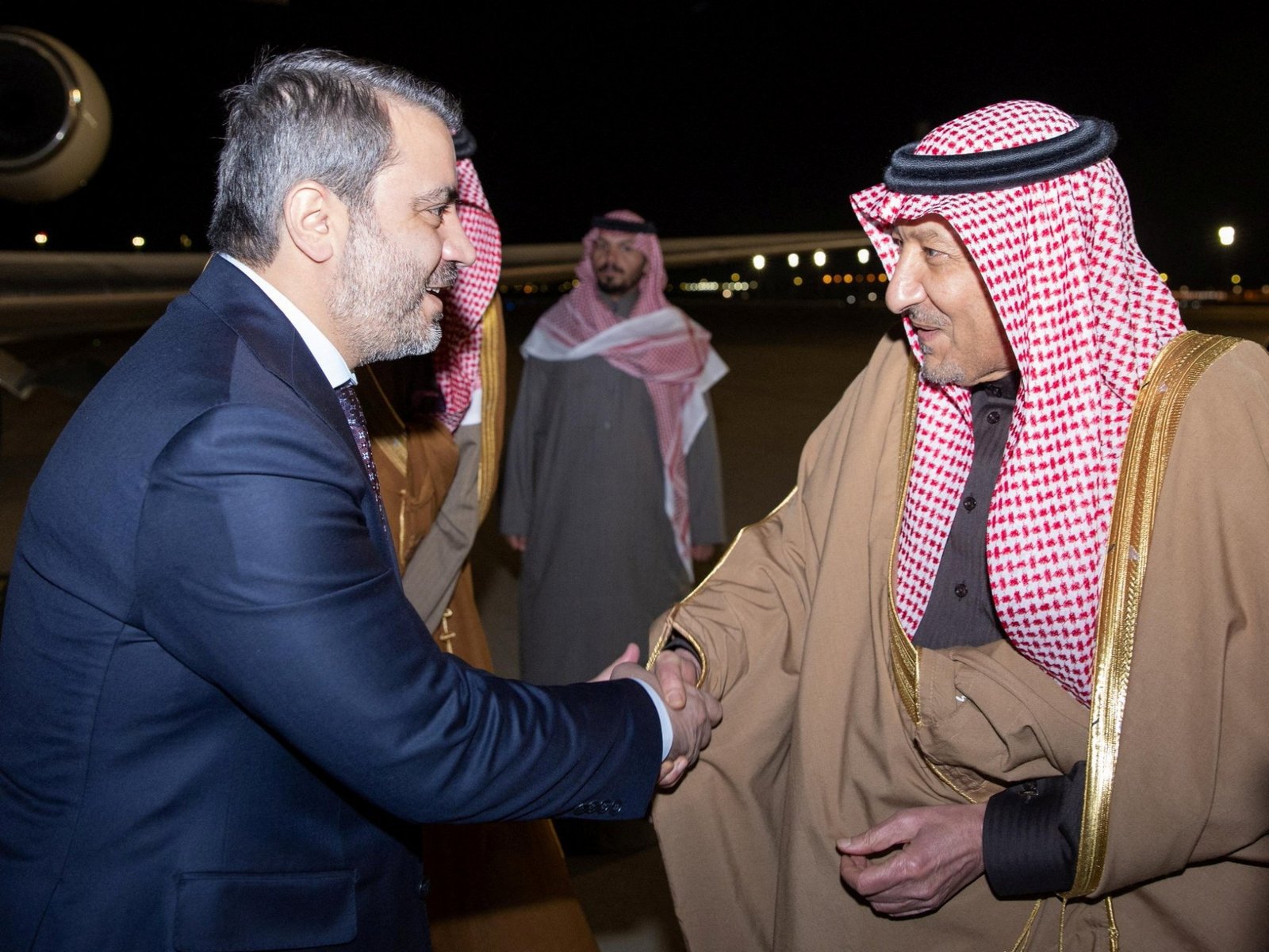 syria-fm-in-saudi-arabia-on-maiden-trip-as-new-rulers-reset-regional-ties