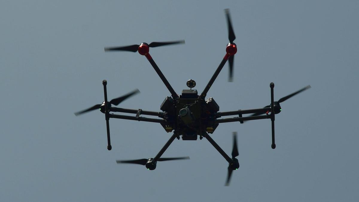 us.-mulls-new-restrictions-on-chinese-drones