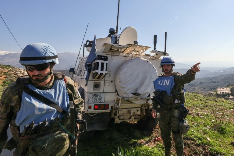 un-peacekeepers-patrol-in-lebanon-as-truce-deadline-nears