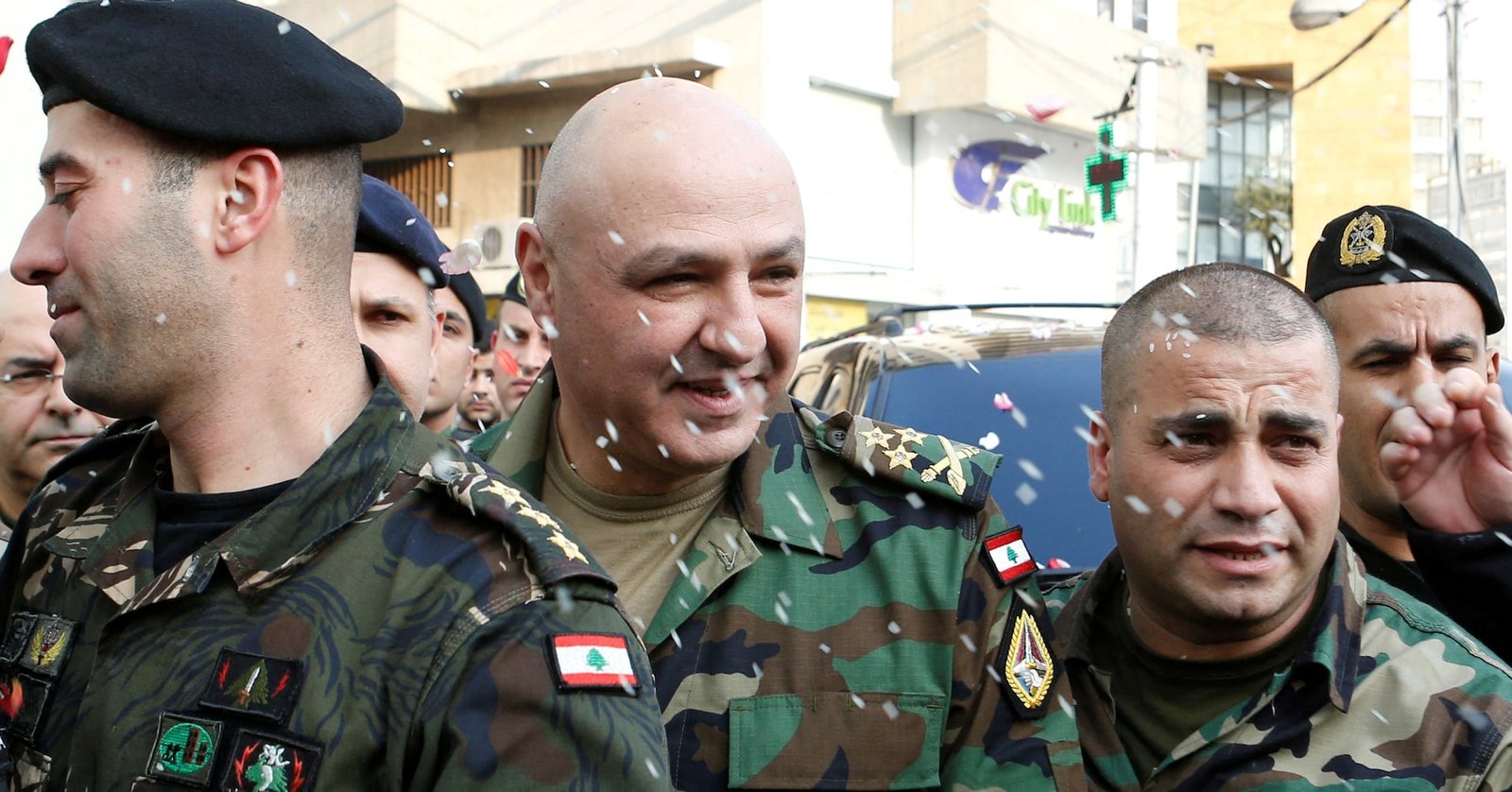 lebanese-army-chief-edges-towards-presidency,-lebanese-sources-say
