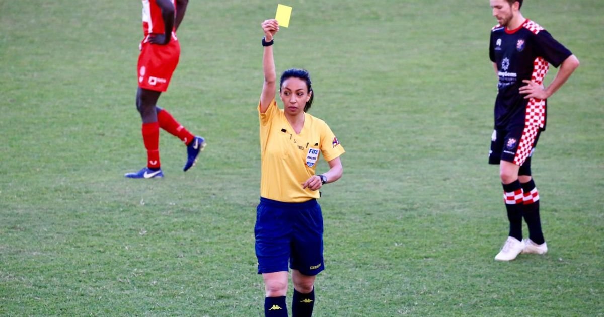 death-threats,-interrogation:-why-football-referee-mahsa-ghorbani-left-iran