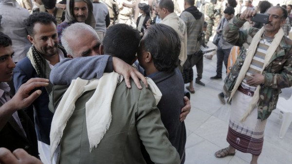 houthis-release-153-prisoners-with-red-cross-support