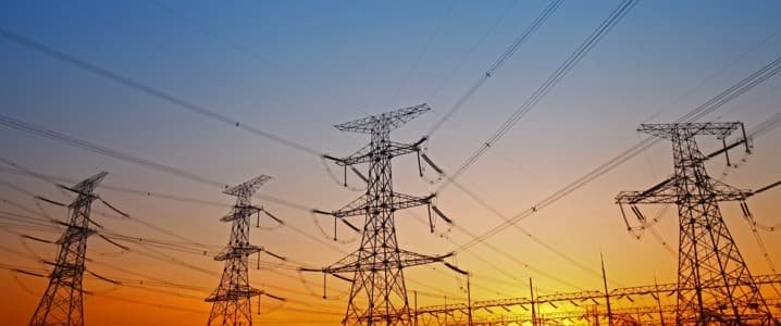 U.S. Grid Investments Jump as AI Leads Power Demand Surge
