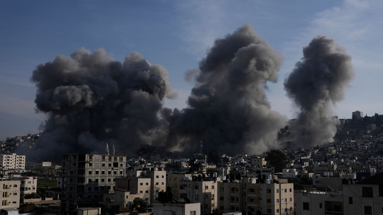 huge-explosions-rock-jenin-as-israel-continues-operations-in-west-bank