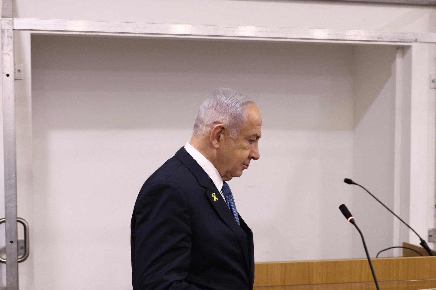 netanyahu-weakened-ahead-of-his-meeting-with-trump-in-washington