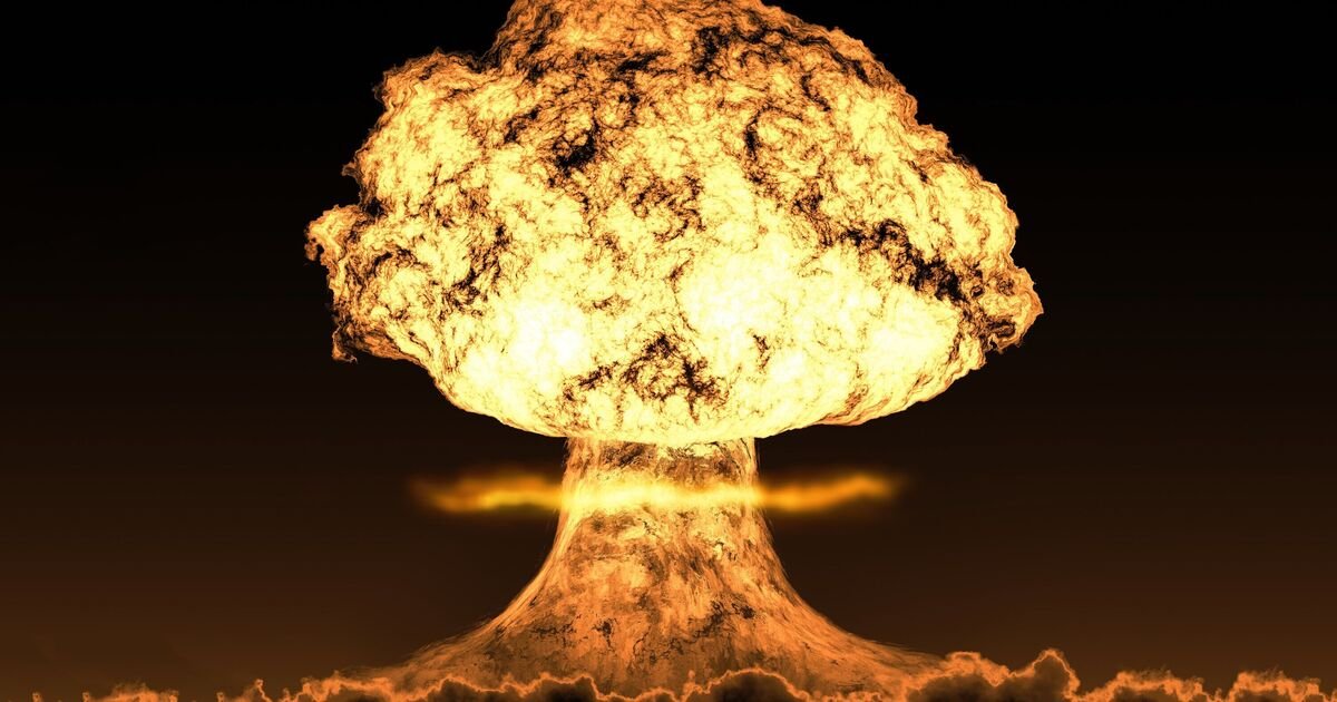 iran-‘secretly-building-nukes’-to-hit-deep-into-europe-using-north-korean-blueprint